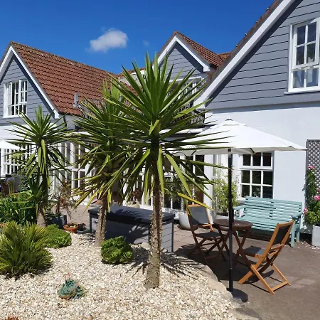 Bay Apartment Falmouth